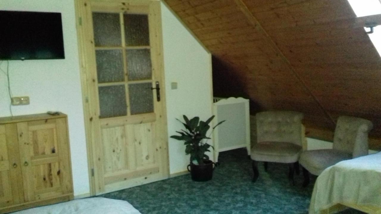 Apartmany Na Hline Trebon Exterior photo
